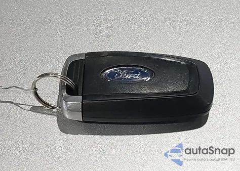 2019 Ford Fusion Hybrid Titanium z USA, uszkodzony, nr VIN 3FA6P0RU9KR257467